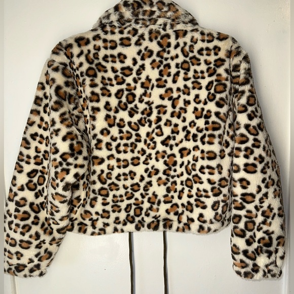 Know one cares NWT Stylish Leopard Print Teddy Jacket - Picture 2 of 11